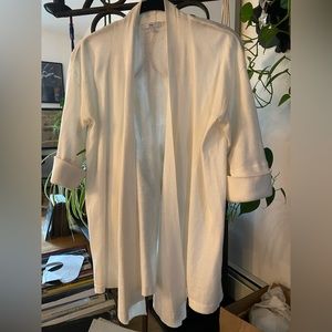 Off white cardigan little bit of swing sweater M